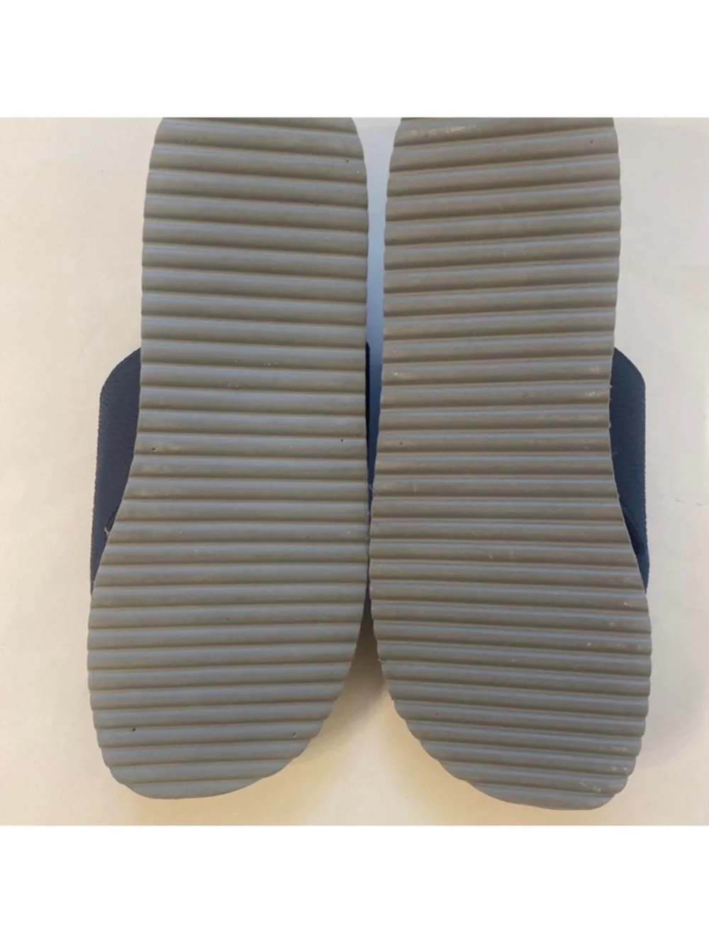 SAND N SUN Blue Gray Slip On Sandals Medium M 9-10 Great For Shower/Pool Lcsr